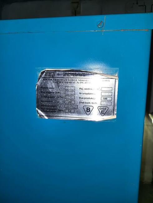 Piec kocioł grzewczy gazowy stojący typu HEAT