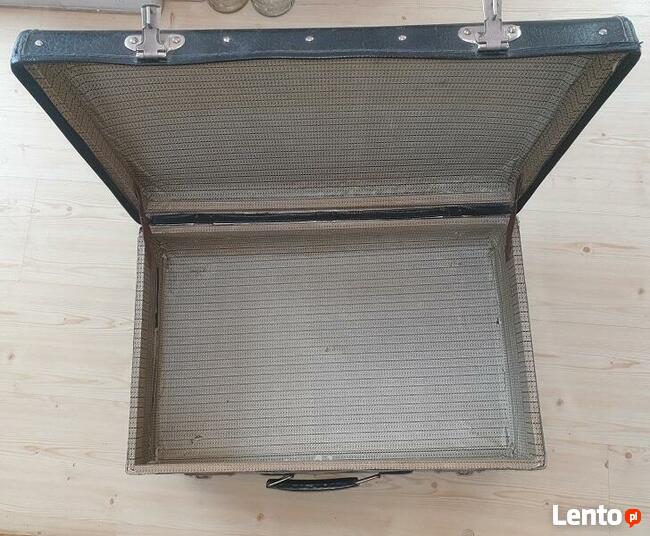 Walizka z lat 60 prl kolekcjonerska