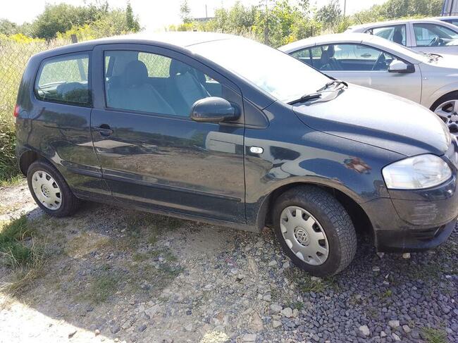 VW-Fox-1,2-NOWY-PT-2006r-głow.po rem.-zadbana.