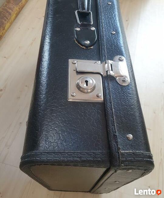 Walizka z lat 60 prl kolekcjonerska