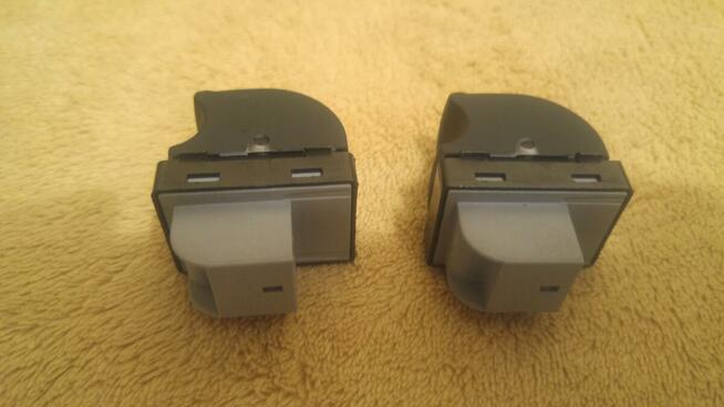 Przełącznik szyby pasażera tył i przód A3 S3 RS3 8P