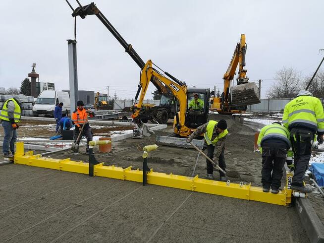 Kompleksowe Układanie Kostki Brukowej Przemysl BRUKEXPERT.PL