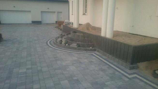 Układanie kostki brukowej