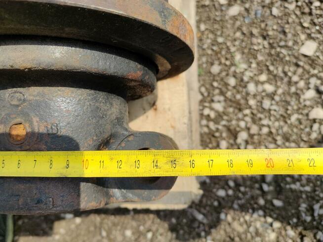 Rolki jezdne do koparki Komatsu, Volvo, Liebherr, Daewoo itp