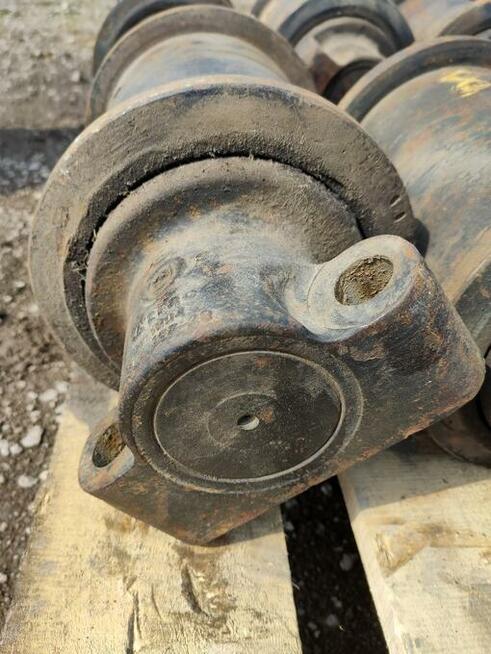 Rolki jezdne do koparki Komatsu, Volvo, Liebherr, Daewoo itp