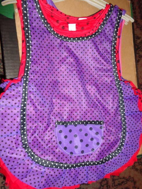 Fartuszek nowy do przedszkola granatowy w groszki