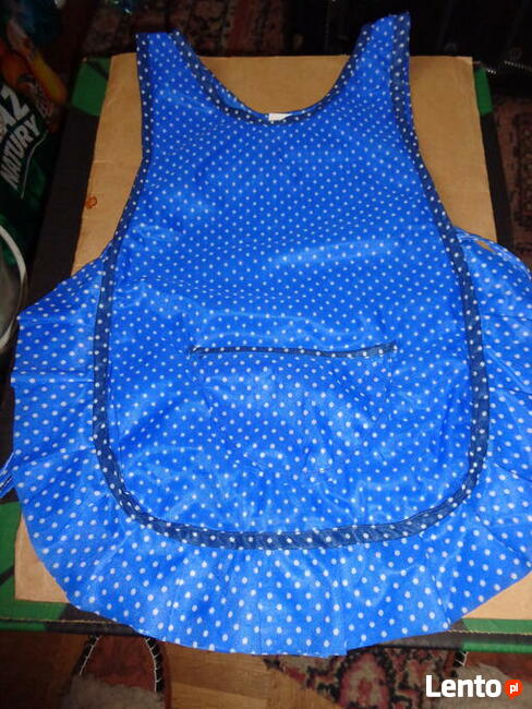 Fartuszek nowy do przedszkola granatowy w groszki