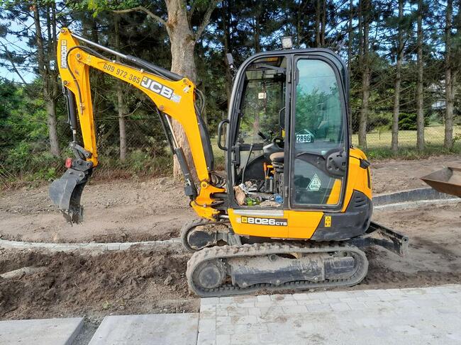 Usługa Minikoparką