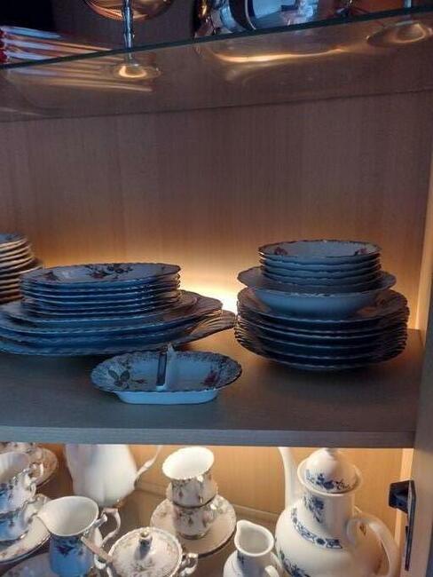 Sprzedam serwis obiadowy, kawowy Złota Róża