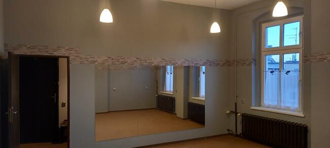 Wynajmę lokale użytkowe Legnica - centrum miasta - Rynek 9