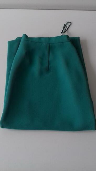 Spódnica zielona do kolan, do sprzedania