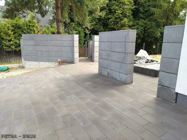Usługi brukarskie UKŁADANIE KOSTKI BRUKOWEJ BRUK brukarstwo