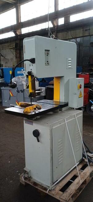 Pionowa przecinarka taśmowa BERNARDO VMS 610