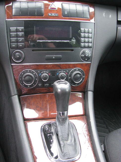 Mercedes C200 Kompresor z LPG