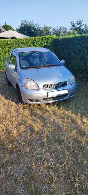 Toyota Yaris 2005 120 000km