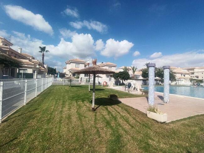 Piękny bungalow Orihuela Costa