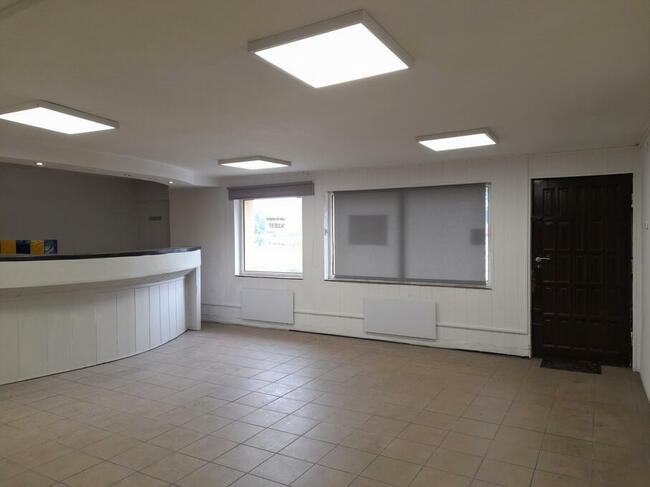 Lokal /Handlowo/Usługowy 70 m2-Czeladź