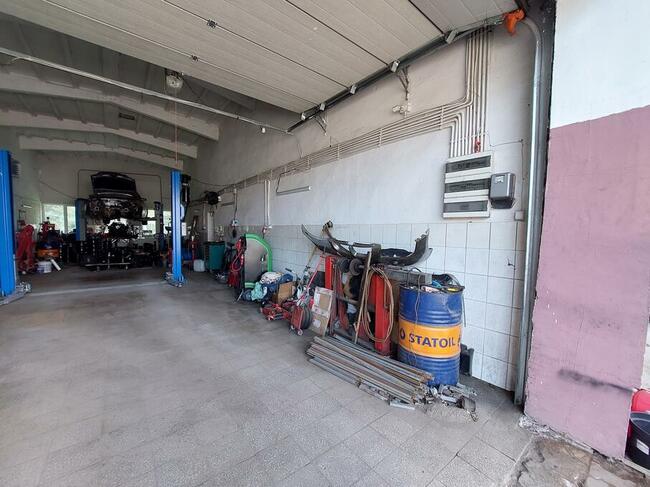 Hala murowana, nowy dach, nowe bramy, monitoring, biuro