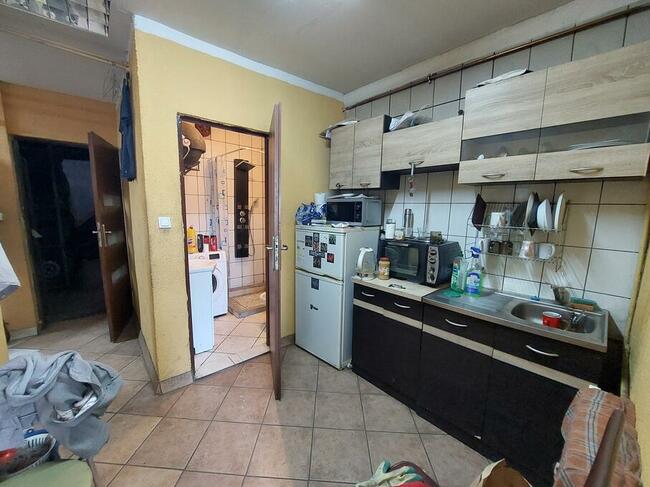 Hala murowana, nowy dach, nowe bramy, monitoring, biuro