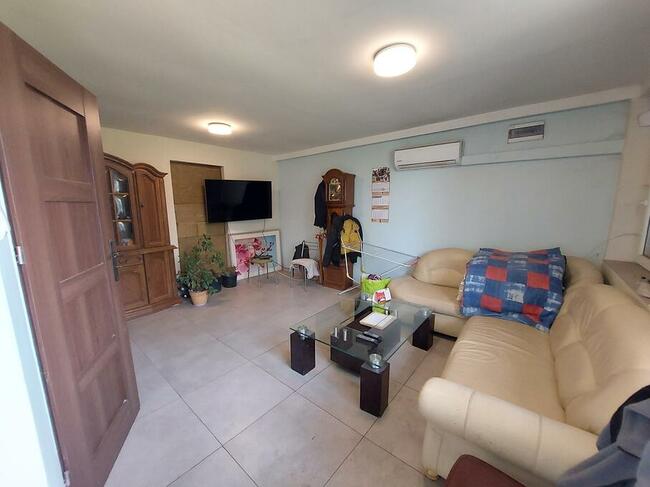 Hala murowana, nowy dach, nowe bramy, monitoring, biuro