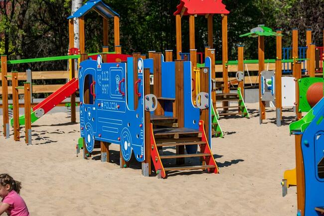 Drewplac - producent placów zabaw z atestem