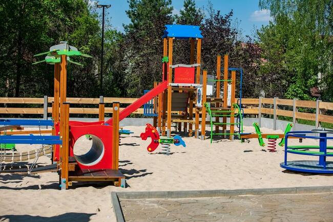 Drewplac - producent placów zabaw z atestem