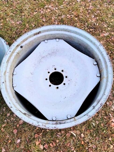 Felga do ciągnika Valtra, Ursus, Massey Ferguson R34, Felgi