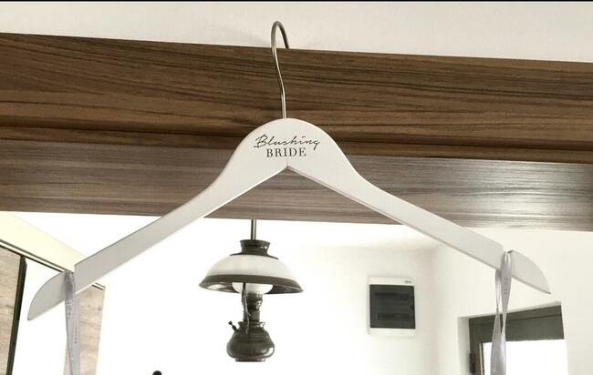 Nietuzinkowa suknia ślubna z gratisami