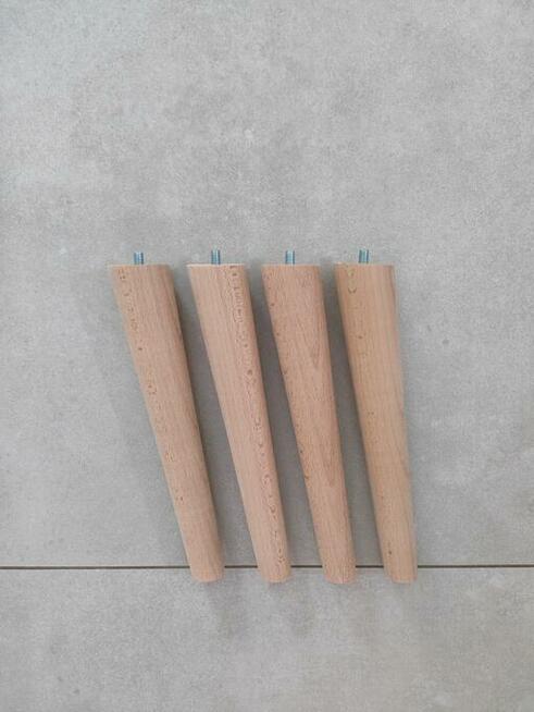 noga stożek sośna pochyła nóżka nózki dewno