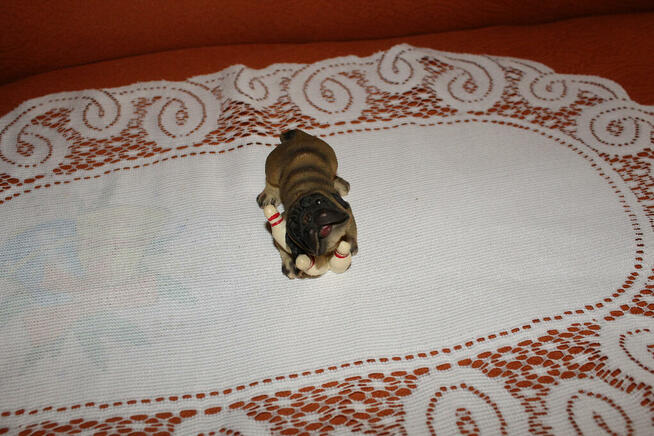 Figurka pies buldog ceramika PRL