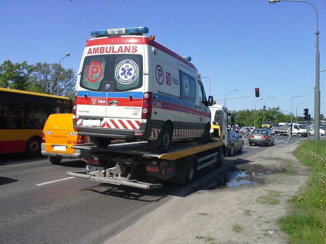 Pomoc Drogowa 24H Holowanie Laweta Piaseczno okolice