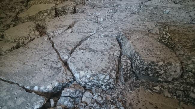 Usuwanie Subitu, lepiku Kutno lepiszcza, smoły, parkietu,