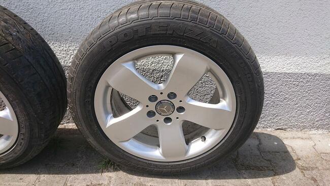 Aluminiowe felgi z oponami Mercedes Viano