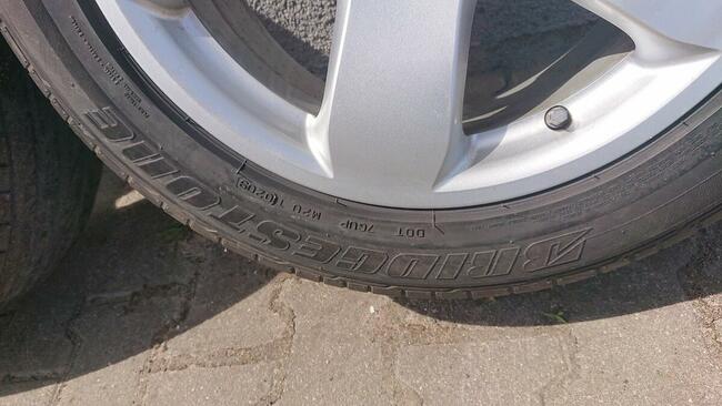 Aluminiowe felgi z oponami Mercedes Viano