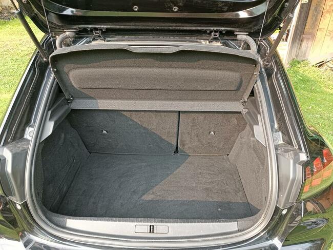 Peugeot 208 1.5 bluehdi 2020 rok