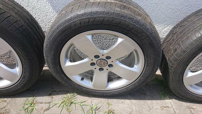 Aluminiowe felgi z oponami Mercedes Viano