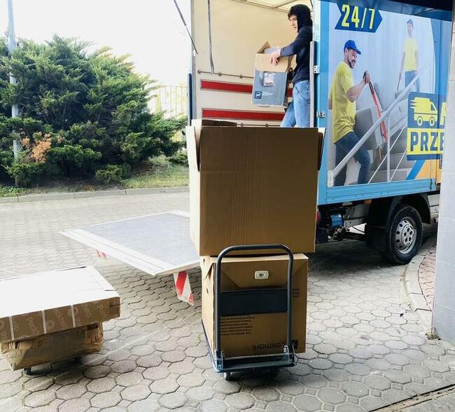 HELPER przeprowadzki transport utylizacja mebli Bagażówka