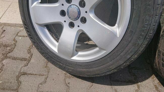Aluminiowe felgi z oponami Mercedes Viano
