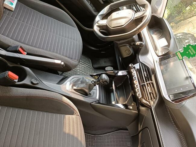 Peugeot 208 1.5 bluehdi 2020 rok