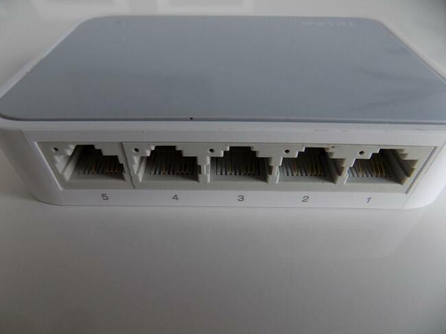 5-PORTOWY PRZEŁĄCZNIK TP-LINK