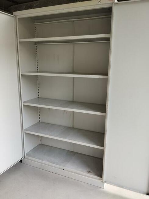 Sprzedam szafy metalowe