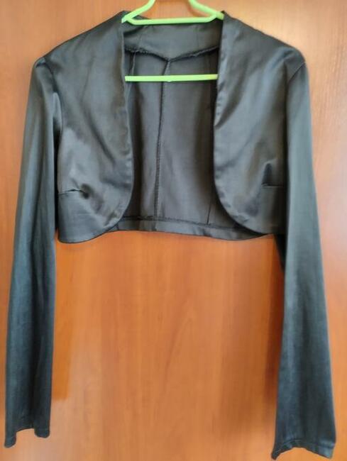 Sukienki młodzieżowe