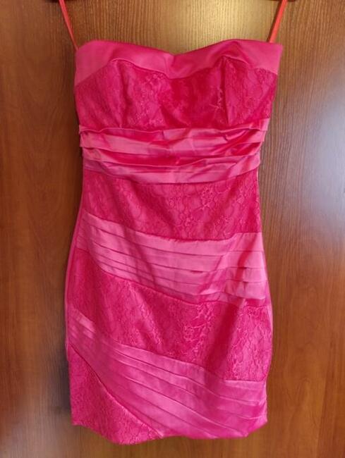 Sukienki młodzieżowe