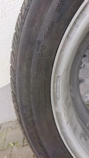 felga BMW aluminiowa, z oponą 225/55 R16
