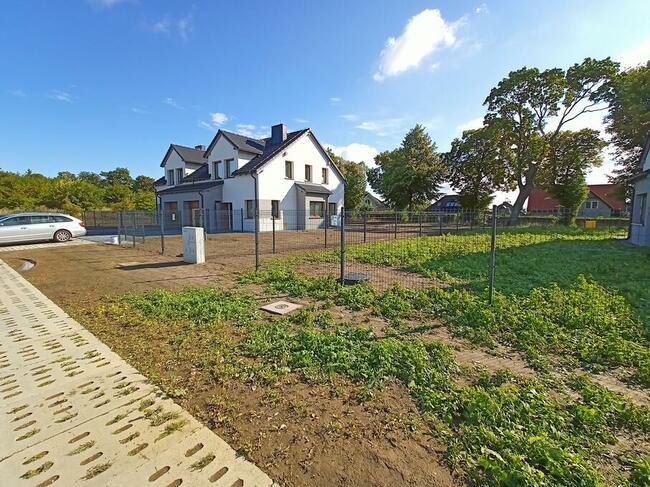 Dom z ogrodem w Dąbrówce Tczewskiej