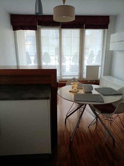 Mieszkanko urocze z dużym tarasem