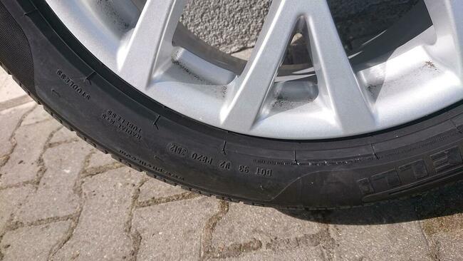 Alufelga BMW z oponą 245/50/R18 oryginalna