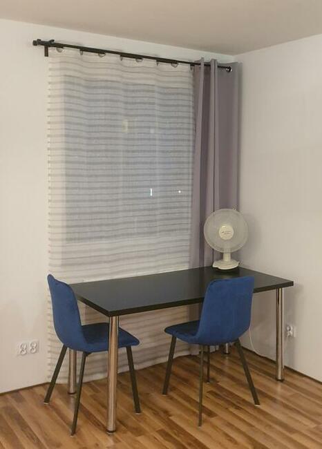 Mieszkanie 35m własna kuchnia, łazienka NOWE z m. postojowym