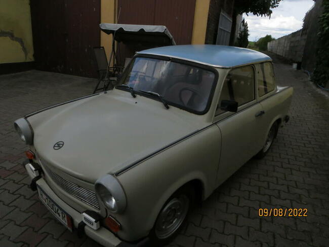 SPRZEDAM TRABANTA 601