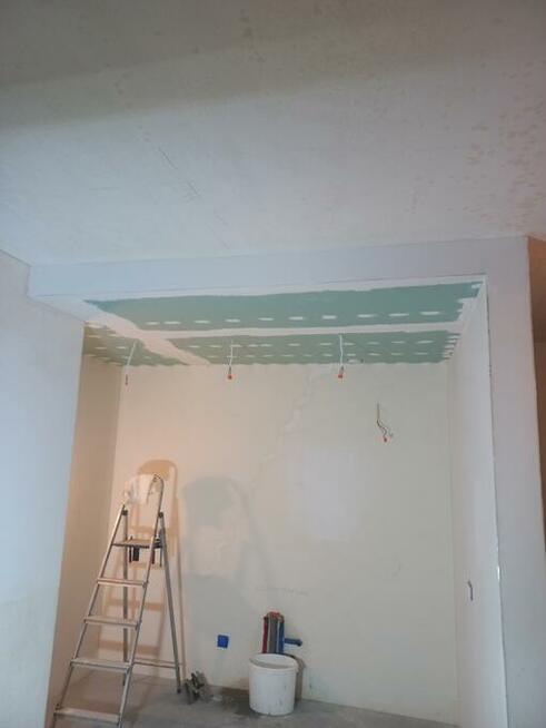 Złota Rączka reperacje, montaże skręcanie mebli